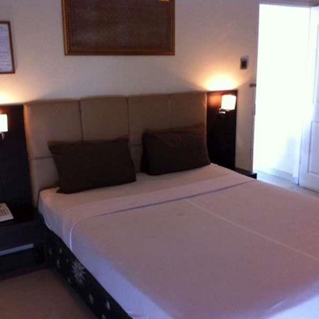 Hotel Gemilang Bandung Exterior foto